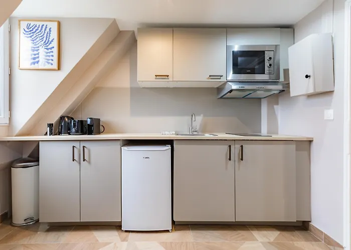 Cozy Attic Near Bastille And Le Marais Apartment