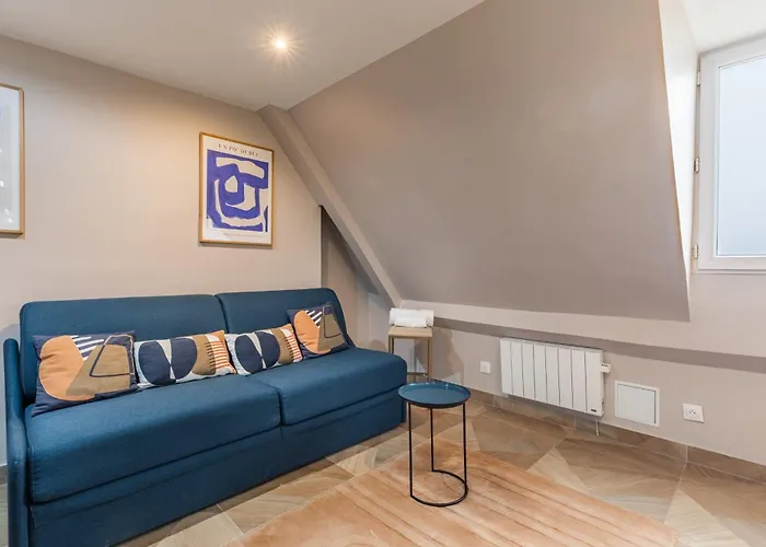 Apartment Cozy Attic Near Bastille And Le Marais